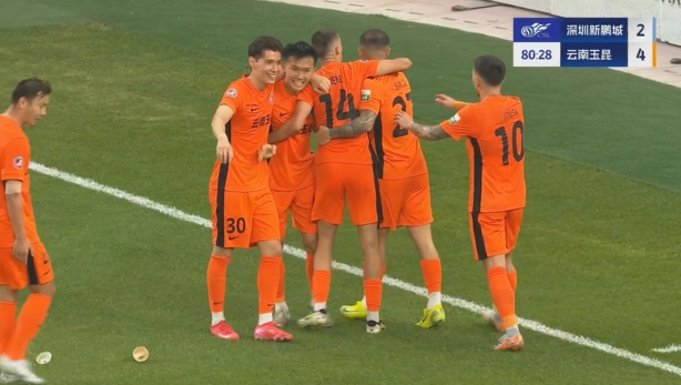 玉昆4-2領(lǐng)先新鵬城！杜加利奇冒頂，徐宏杰得球抽射破門