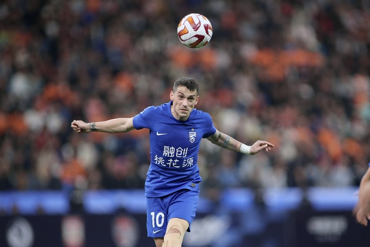 斯基拉：中超舊將斯坦丘接近免簽加盟熱那亞，合同期限到2027年